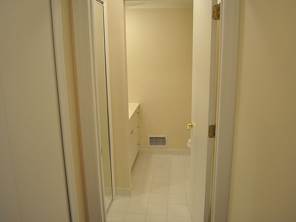 3rd image of 10677 Melbourne Ave