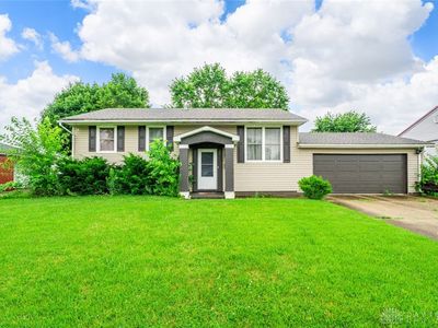 1227 Fyffe Ave, New Carlisle, OH, 45344