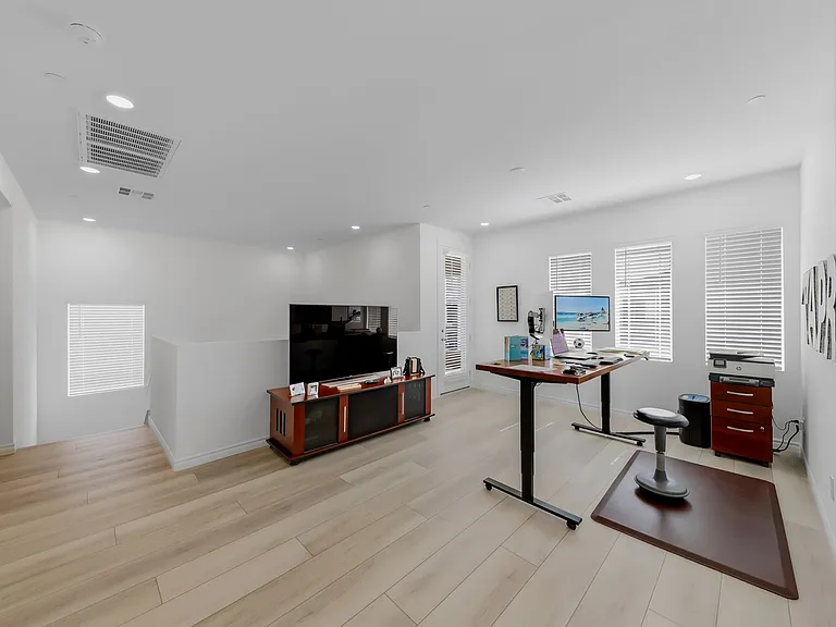 290 Robson Ridge Ln — Photo 29