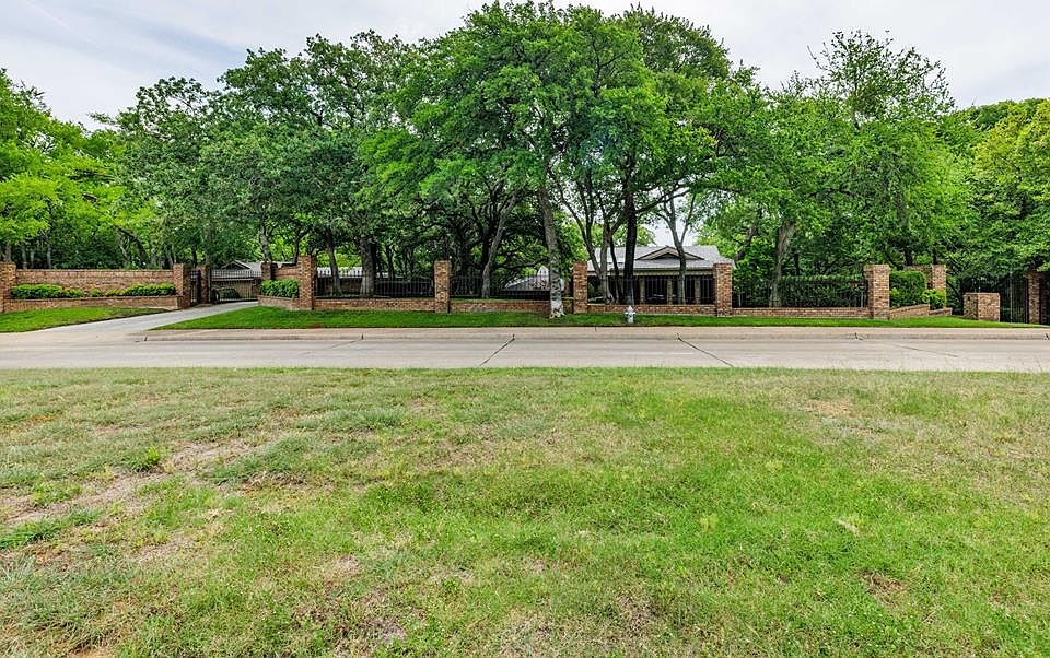 2121 N Fielder Rd, Arlington, TX 76012 MLS 20247599 Zillow