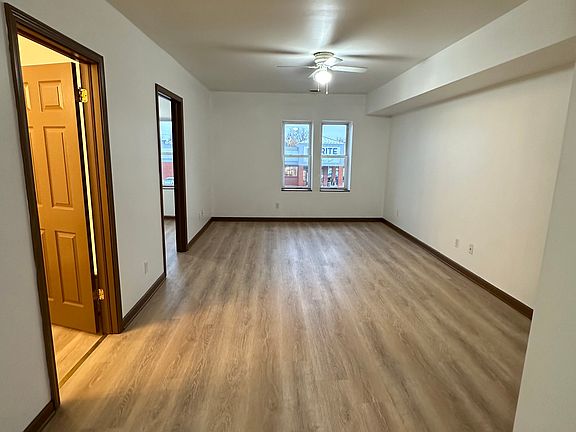 5th image of 1100 Kenmore Ave #5