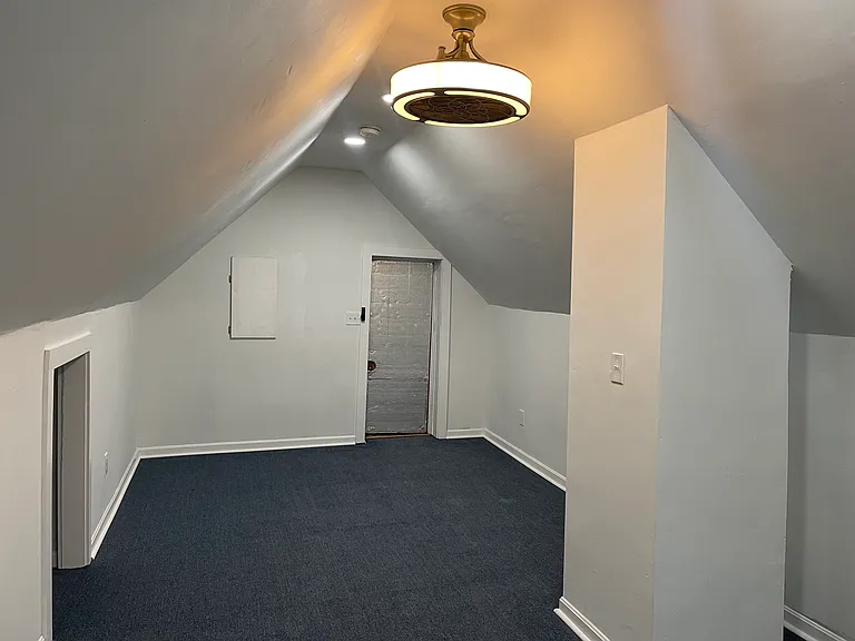 252 Methuen St #B — Photo 16