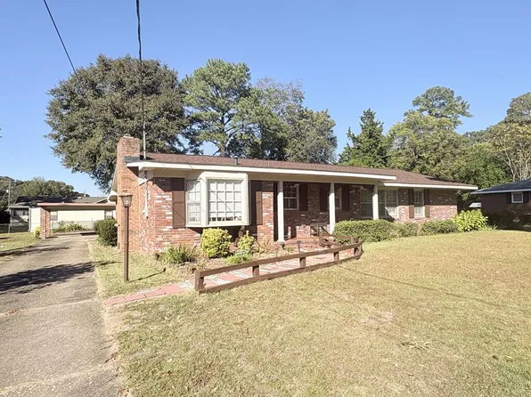 1604 46th St, Phenix City, AL 36867