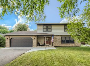 181 Meadow Ln, Long Lake, MN 55356