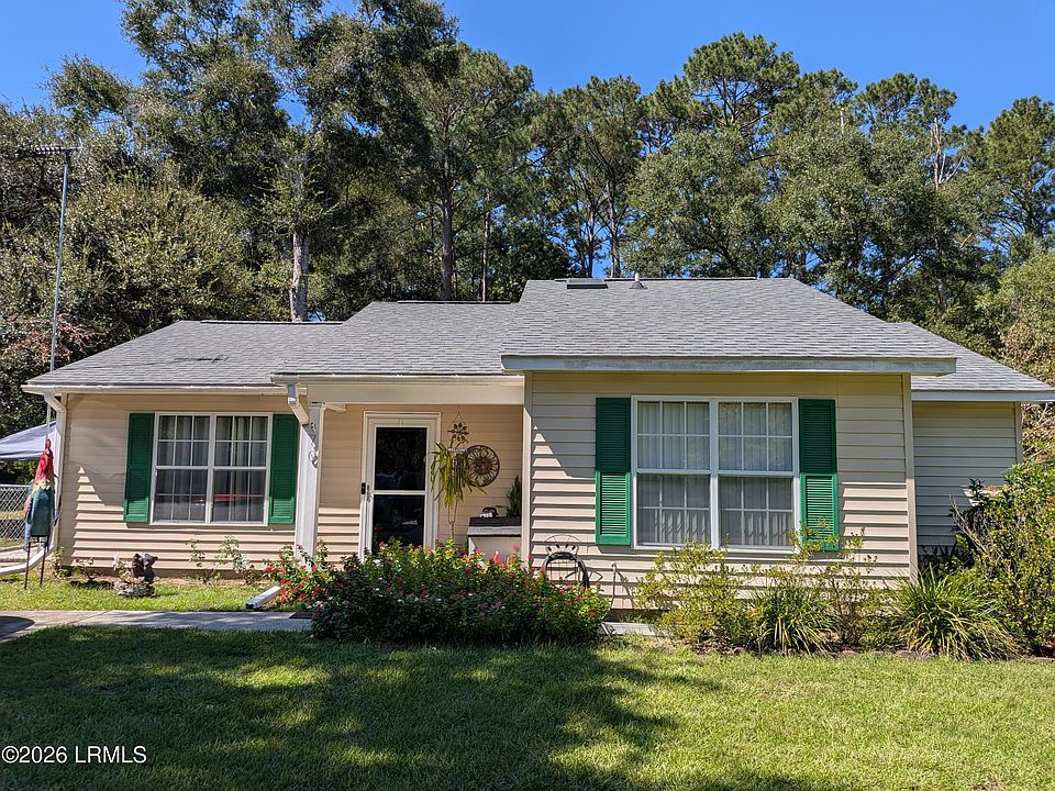 1st image of 70 Blacksmith Circle