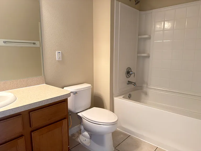 2536 Lexington Oak Dr — Photo 16