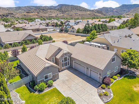 3rd image of 125 Denio Dr