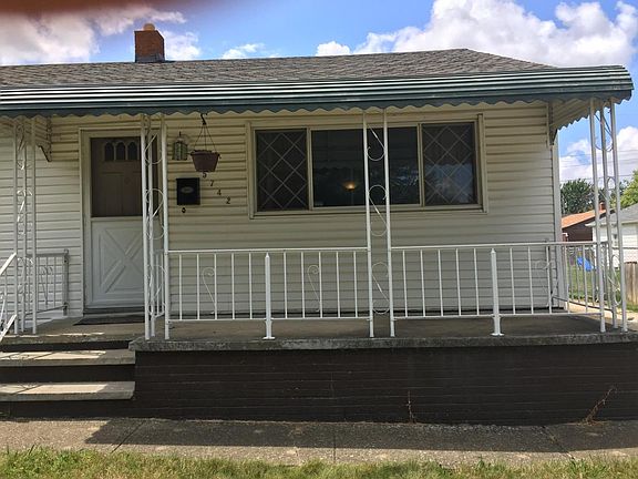 2nd image of 5742 Richwood Ave