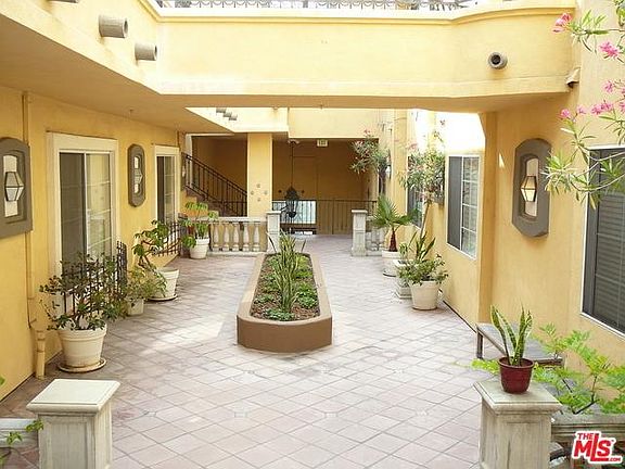 3rd image of 7033 La Tijera Blvd APT G101