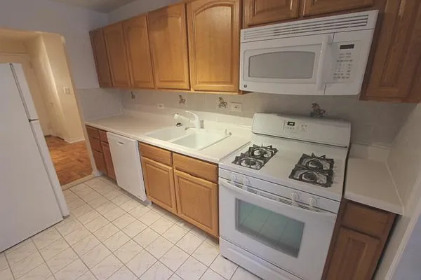 Rented by Hatuka Properties | media 20