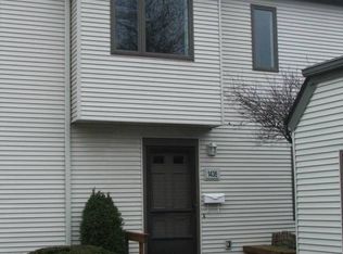 1436 Roxburgh Ave, East Lansing, MI 48823