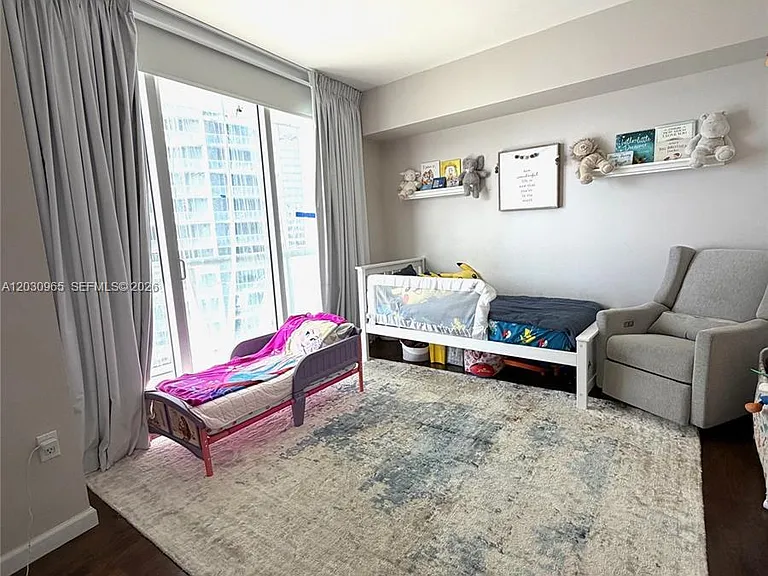 475 Brickell Ave — Photo 15