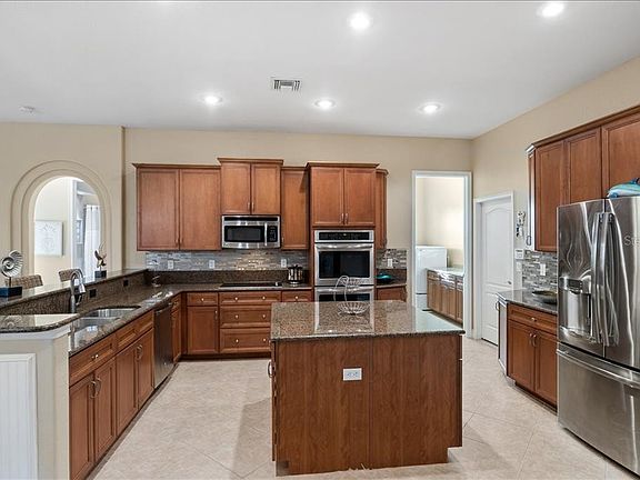 5th image of 9348 HIALEAH TERRACE