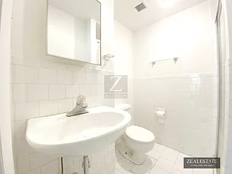 Rented by ZealEstate Group Inc