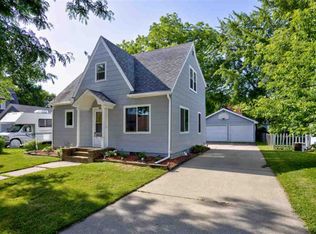 835 E Commercial St, Appleton, WI 54911