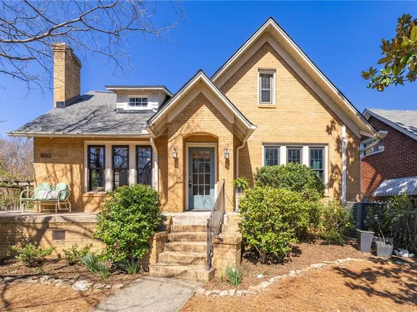 1602 W End Pl, Greensboro, NC 27403