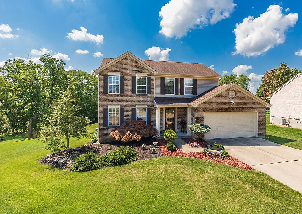 1st image of 8819 Woodridge Dr