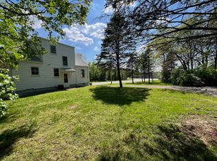 1208 E Oak St, Mahomet, IL