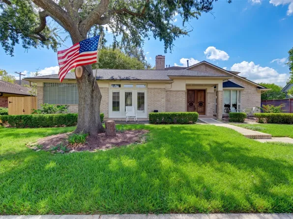 4967 Dumfries Dr, Houston, TX 77096