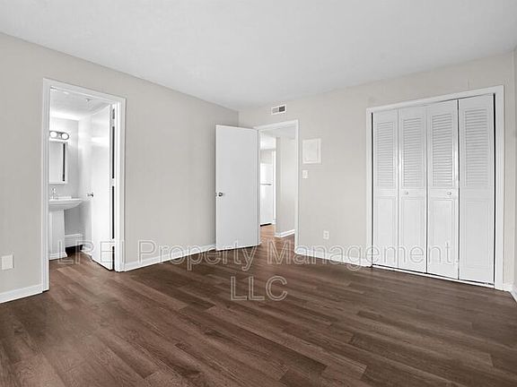 5th image of 111 E Obryan Ave #36
