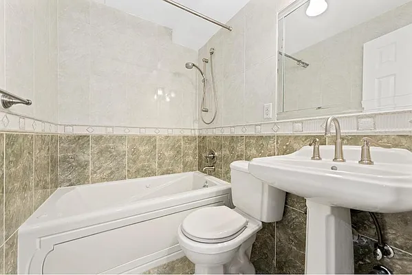 Rented by Douglas Elliman | media 47