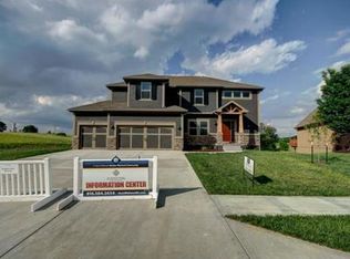 8133 NW 90th St, Kansas City, MO 64153