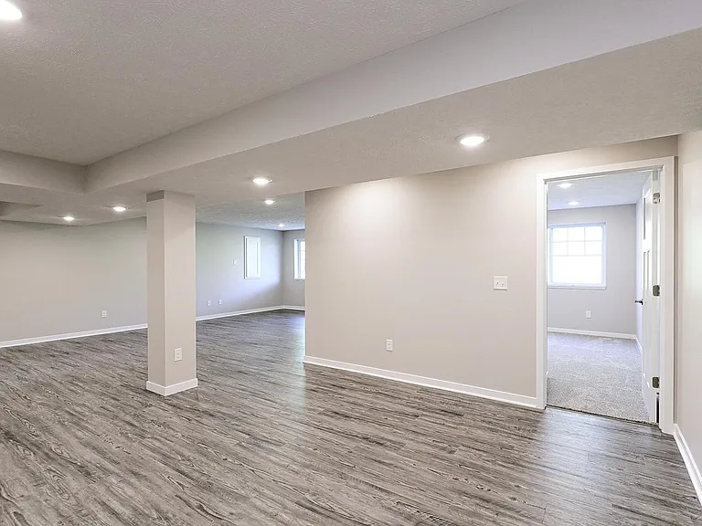 8334 Broken Ridge Dr — Photo 22
