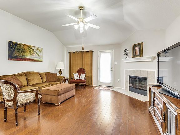 4th image of 4860 Ambrosia Dr #4860