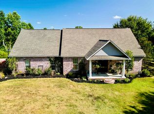 829 Pittman Rd, Ellisville, MS 39437