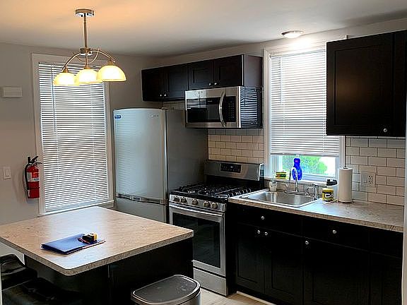 4th image of 7-38 Lake St #2X