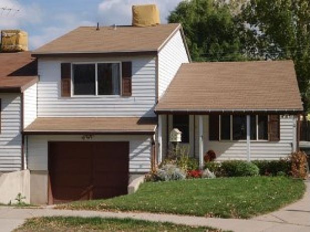 1st image of 8845 Pine Cir