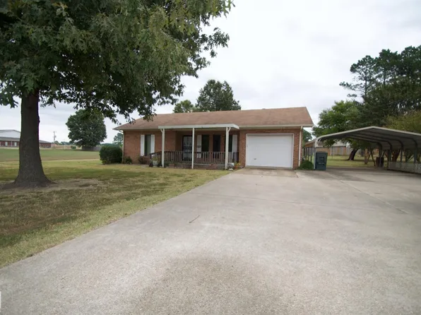 108 N Oak St, Brookland, AR 72417