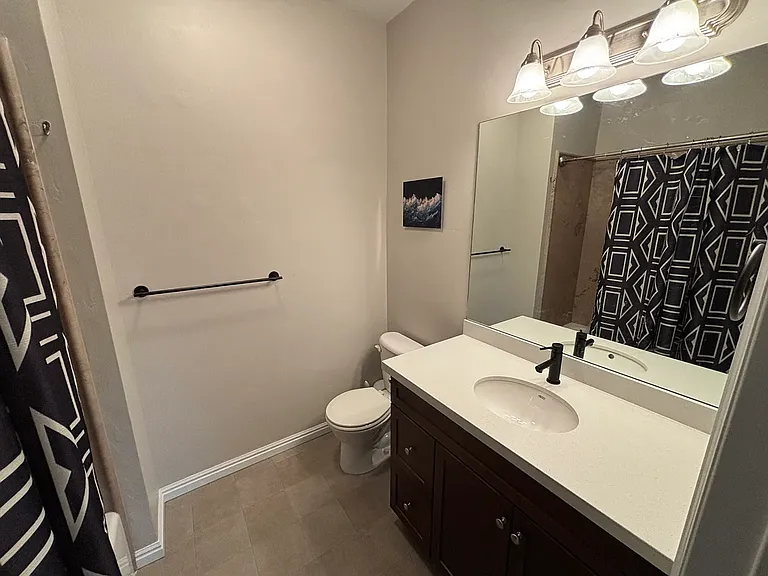 170 E Belmont Ave #9 — Photo 14