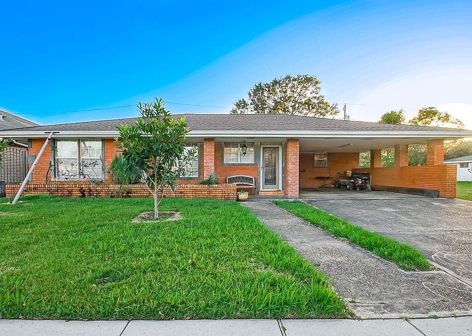 1st image of 112 Genet Dr