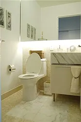 Rented by R New York