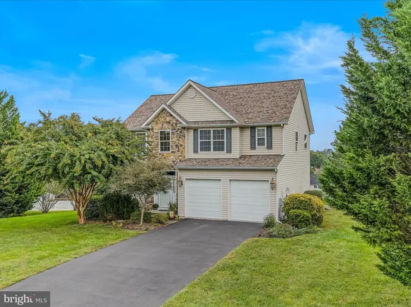 554 Braeburn Dr, Martinsburg, WV 25403