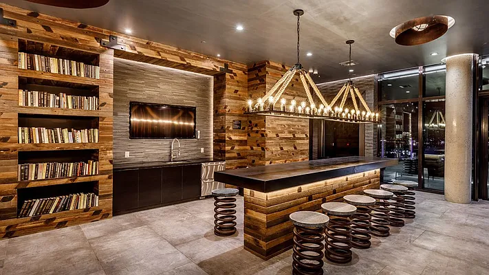 Rented by The KCI Group | media 92