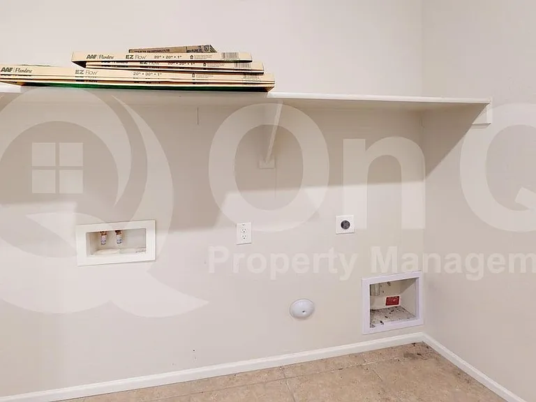2039 E Piedmont Pl — Photo 26