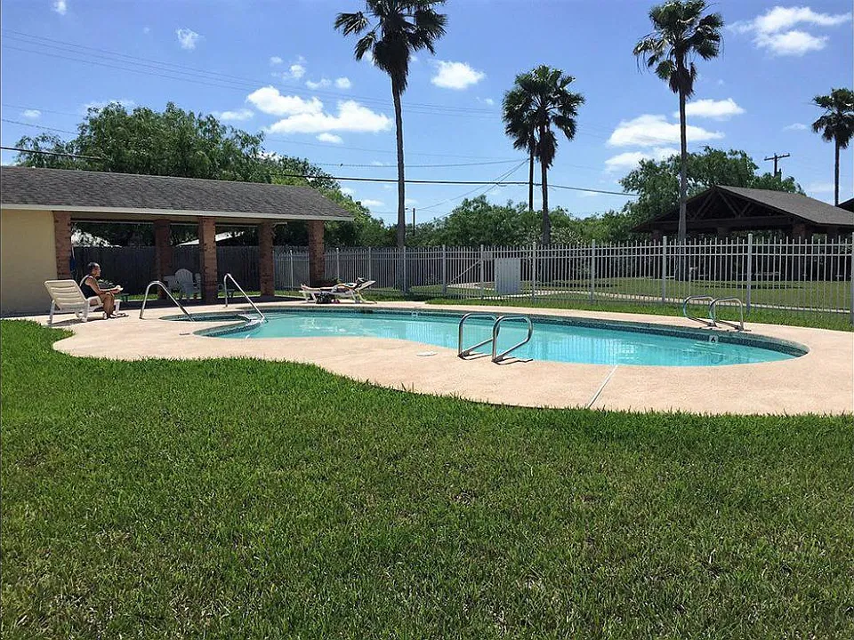 1302 Palo Blanco Dr #B