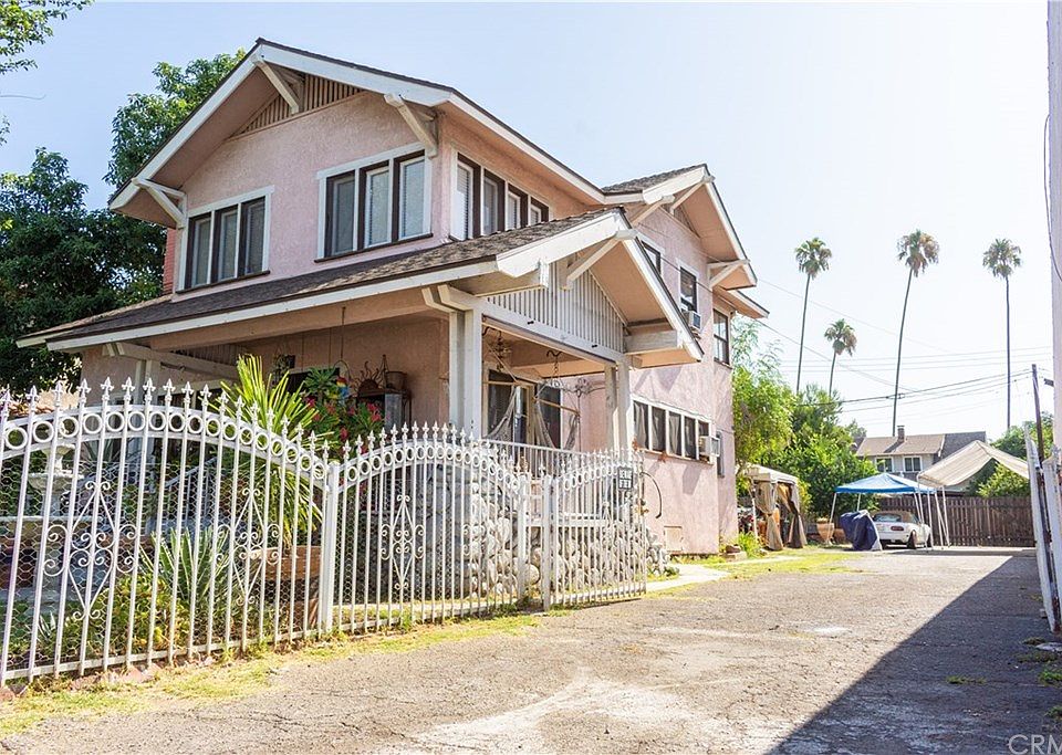 1st image of 564 N San Antonio Ave