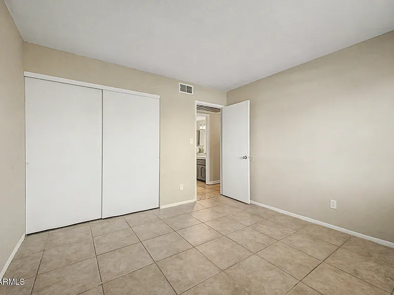3301 E Earll Dr #120 — Photo 15