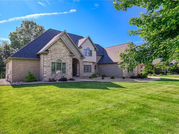 4966 Abbey Church Ave NW, Canton, OH 44718