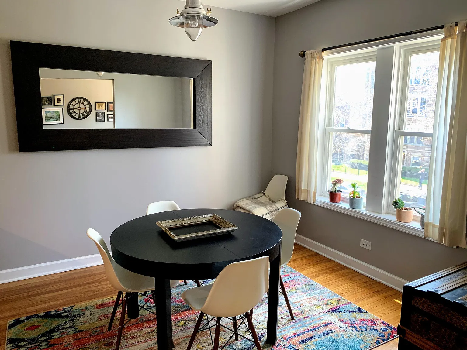 4845 N Wolcott Ave — Photo 4