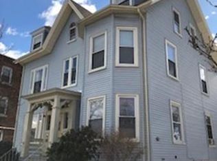 4 Broad St, Lynn, MA 01902