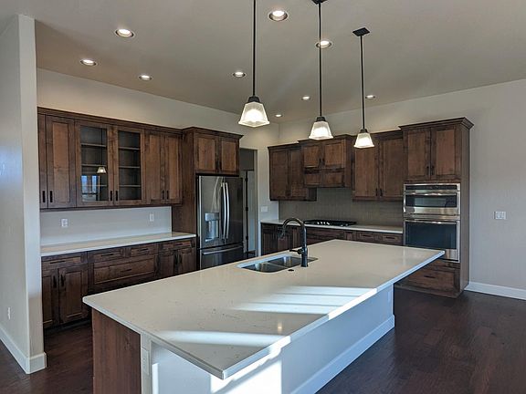 3rd image of 4016 Grand Mesa Dr