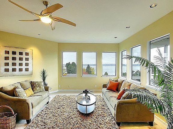 Living room with gorgeous view