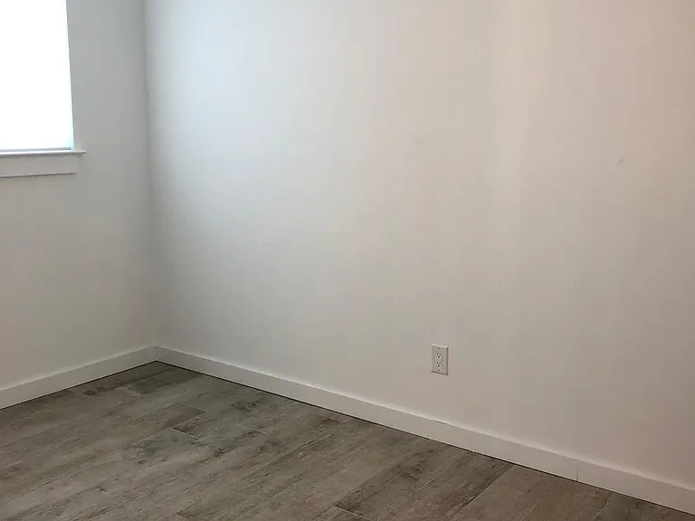 1840 Burton Dr #158 — Photo 10