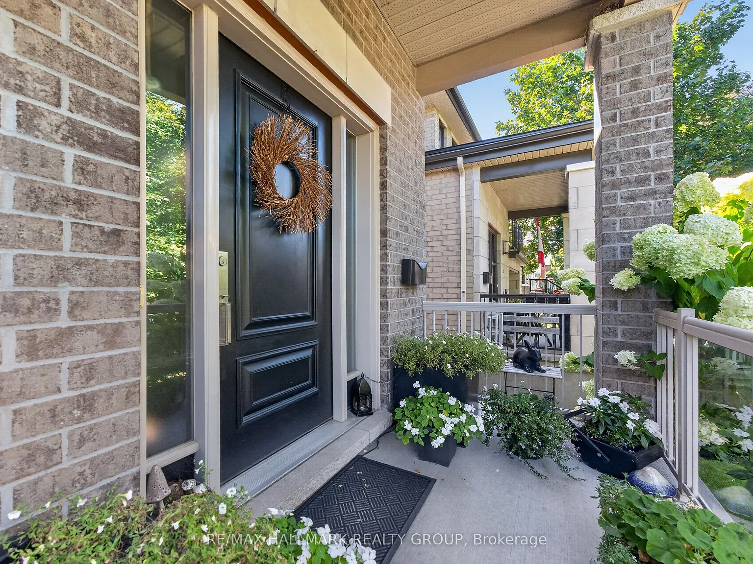 4 bed, $5,800 — Photo 2