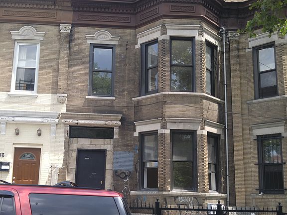 2nd image of 784 Cauldwell Ave