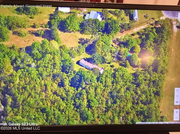 8295 Mystic Cir, Pass Christian, MS 39571